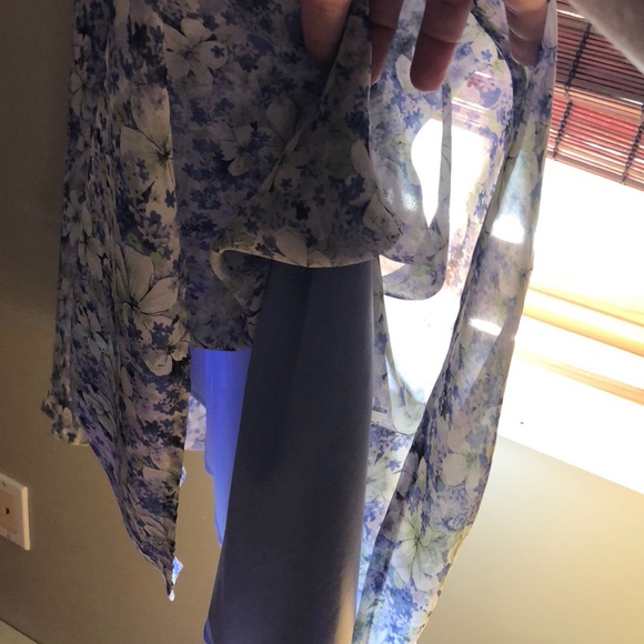 Floral sleeveless dress - Picture 8 of 10